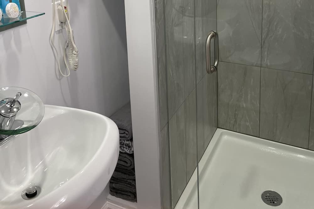 Photo of Bathroom in Winter Haven