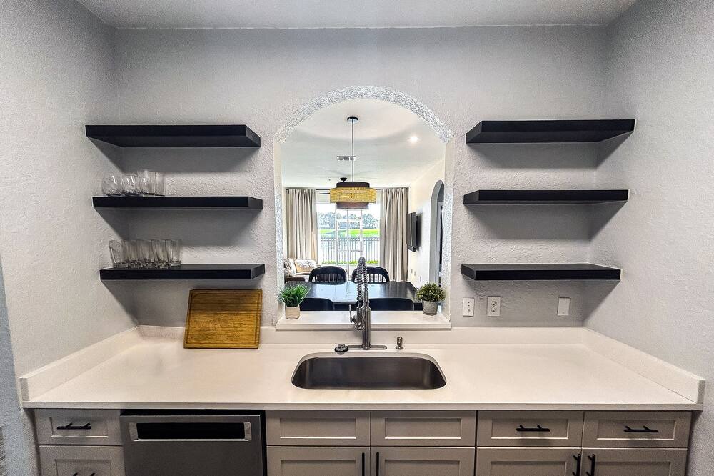 Photo of Kitchen in Vista East