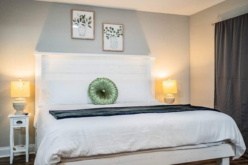 Photo of Bedroom in Bartow