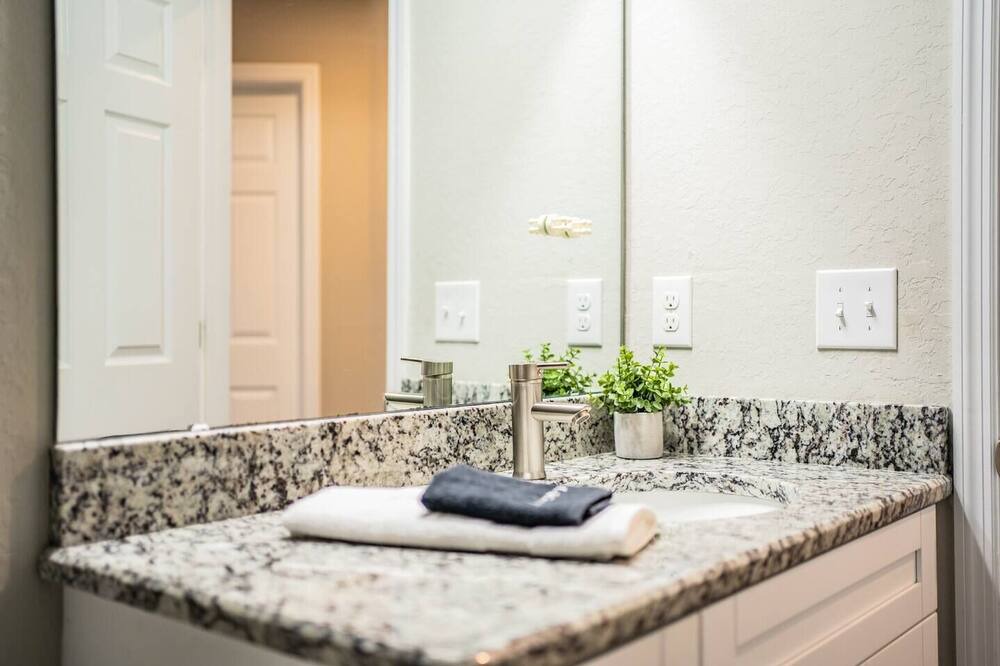 Photo of Bathroom in Bartow