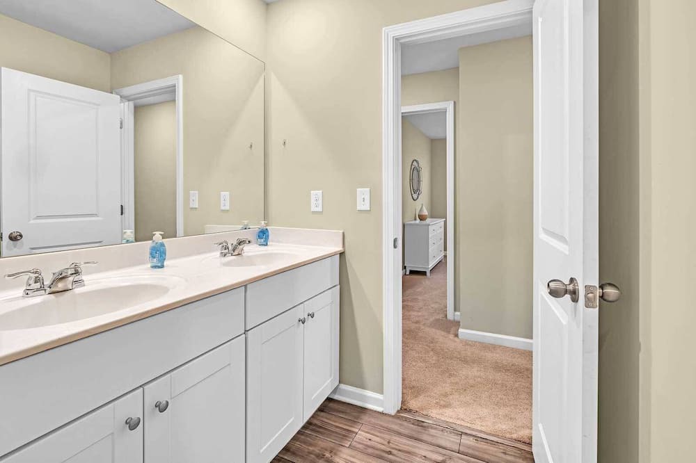 Photo of Bathroom in Pendergrass