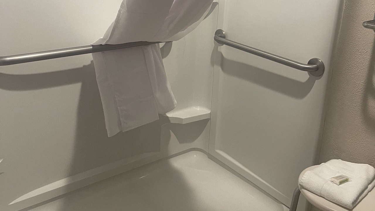Photo of Bathroom in Hinesville