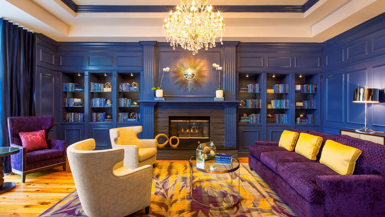 Photo of Livingroom in Historic District - North