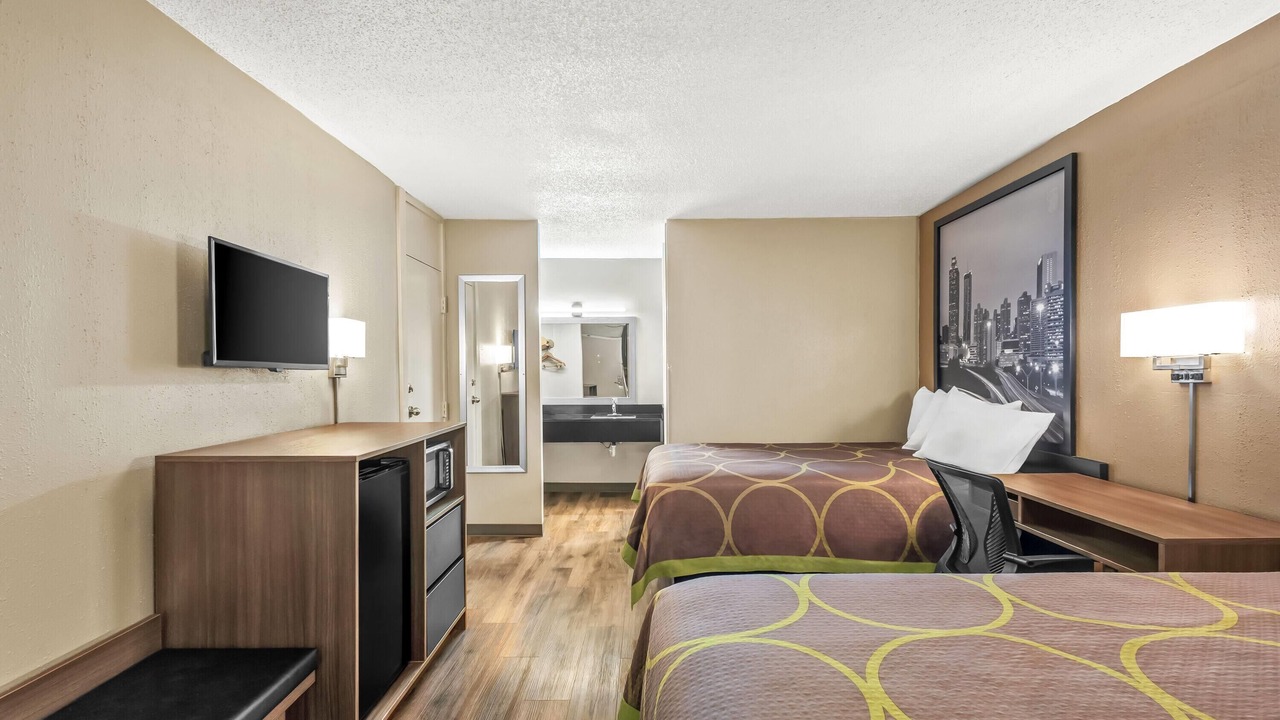 Photo of Bedroom in Commerce