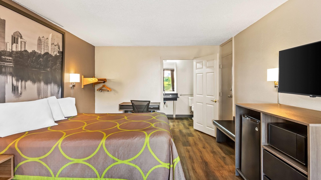 Photo of Bedroom in Commerce