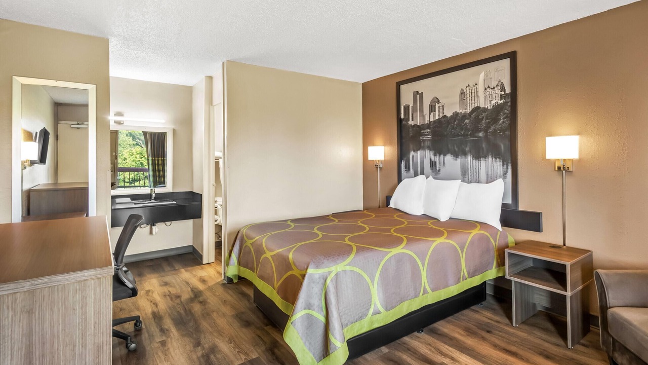 Photo of Bedroom in Commerce