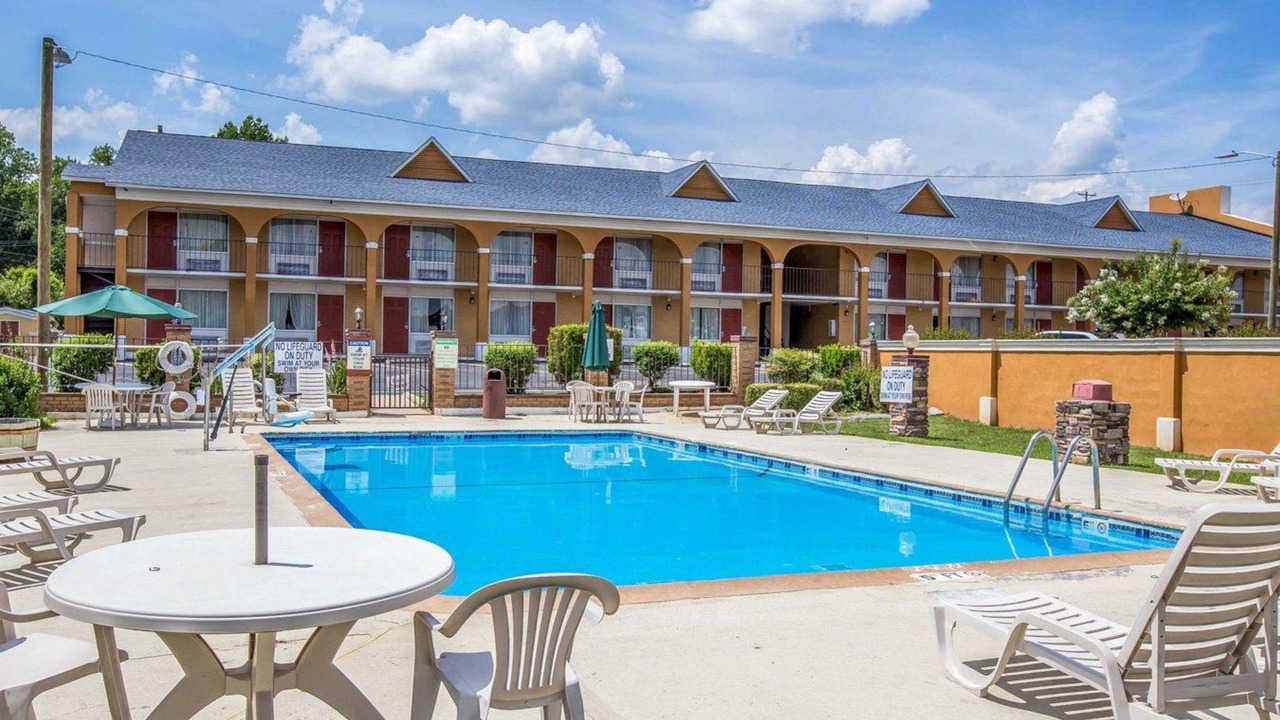 Photo of Outdoor in Greenwood