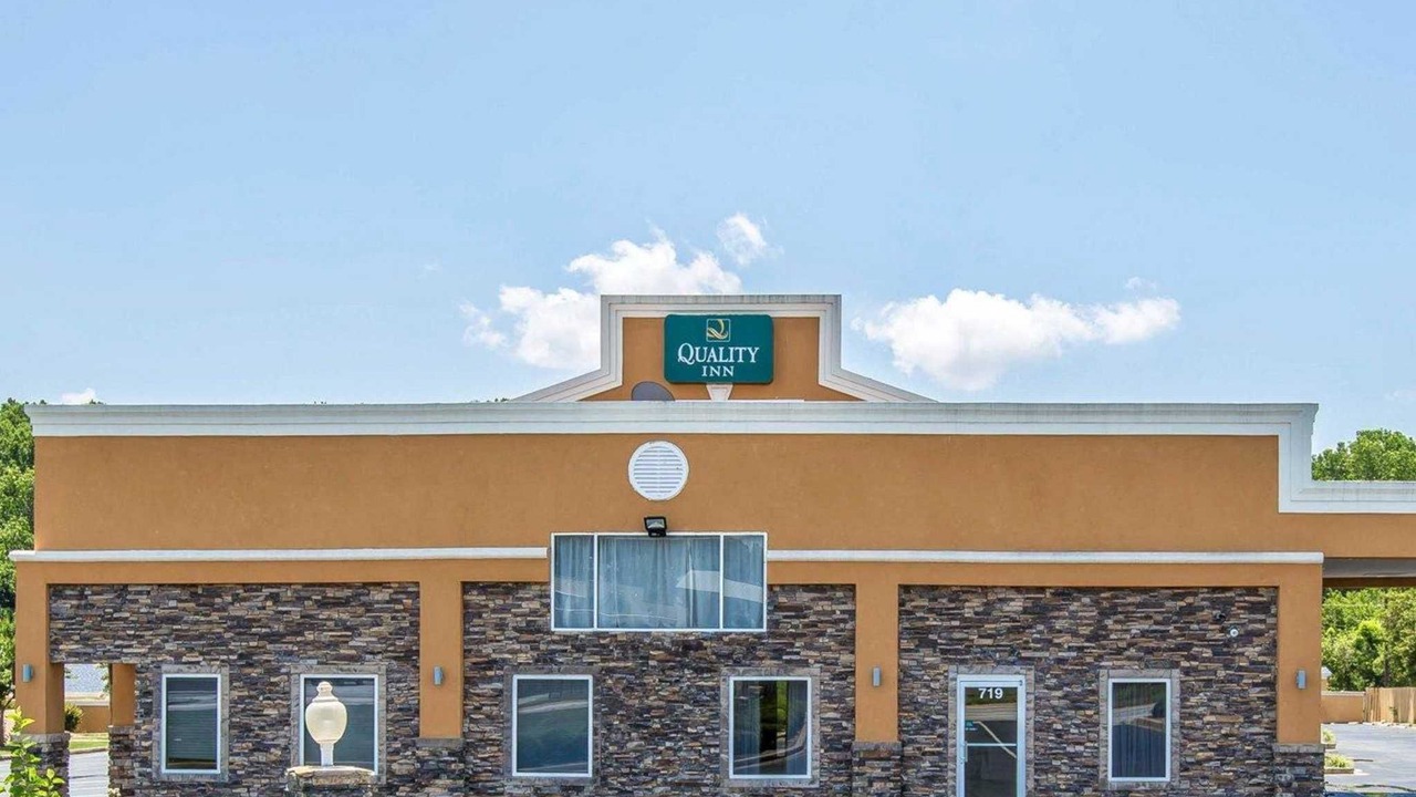 Photo of Outdoor in Greenwood