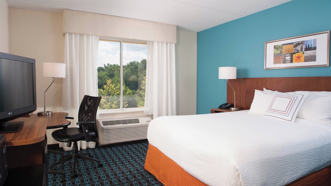 Photo of Bedroom in Greenville - Spartanburg