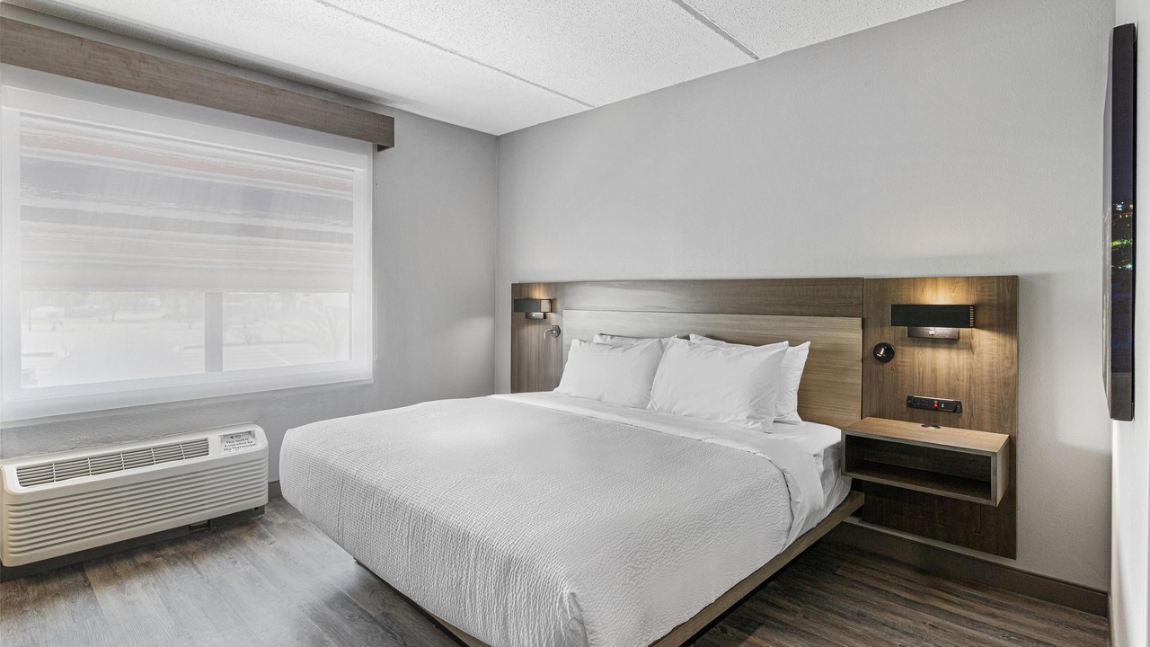Photo of Bedroom in Savannah