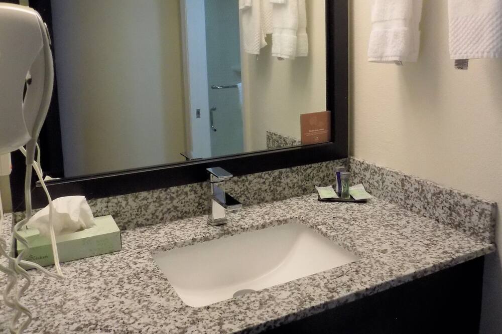 Photo of Bathroom in Augusta