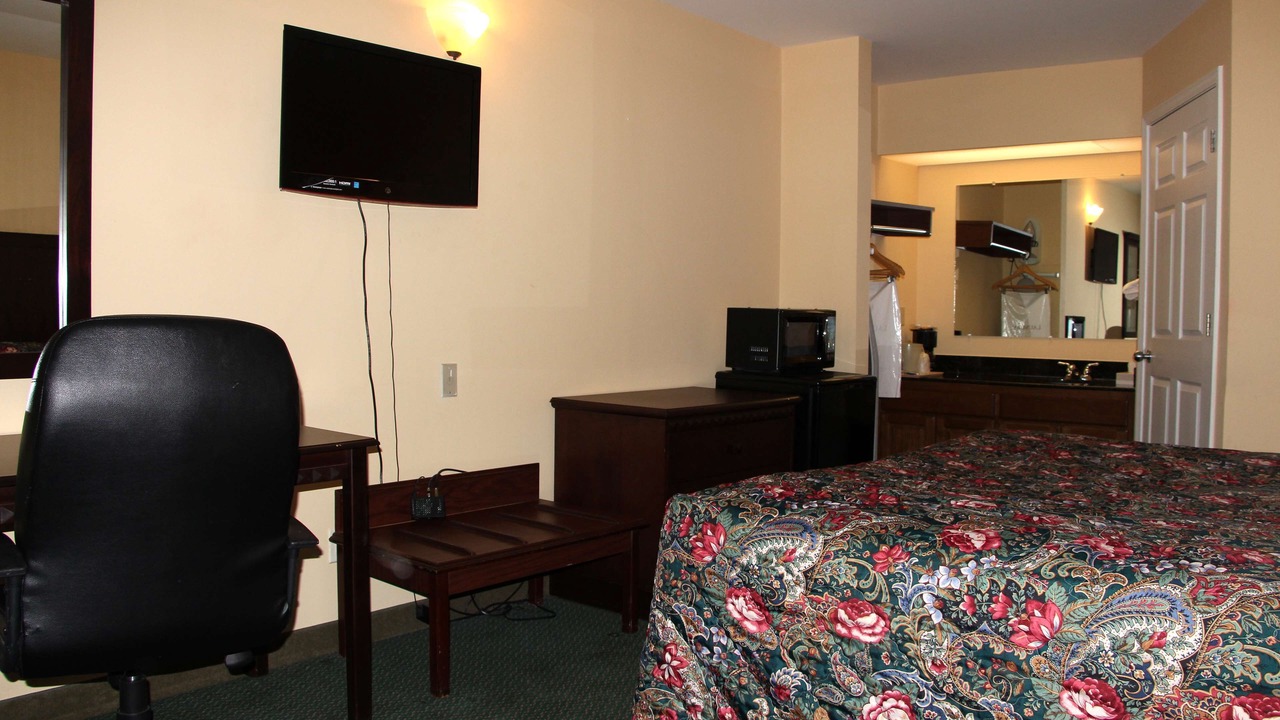 Photo of Bedroom in Oakwood