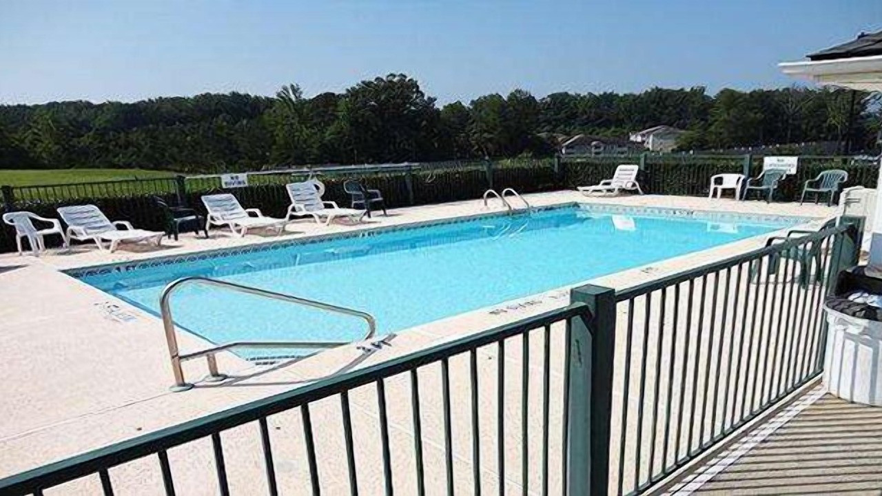 Photo of Outdoor in Oakwood