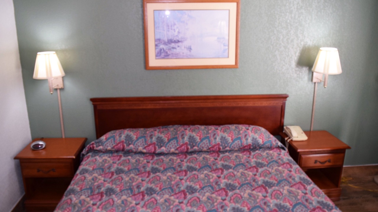 Photo of Bedroom in Waynesboro