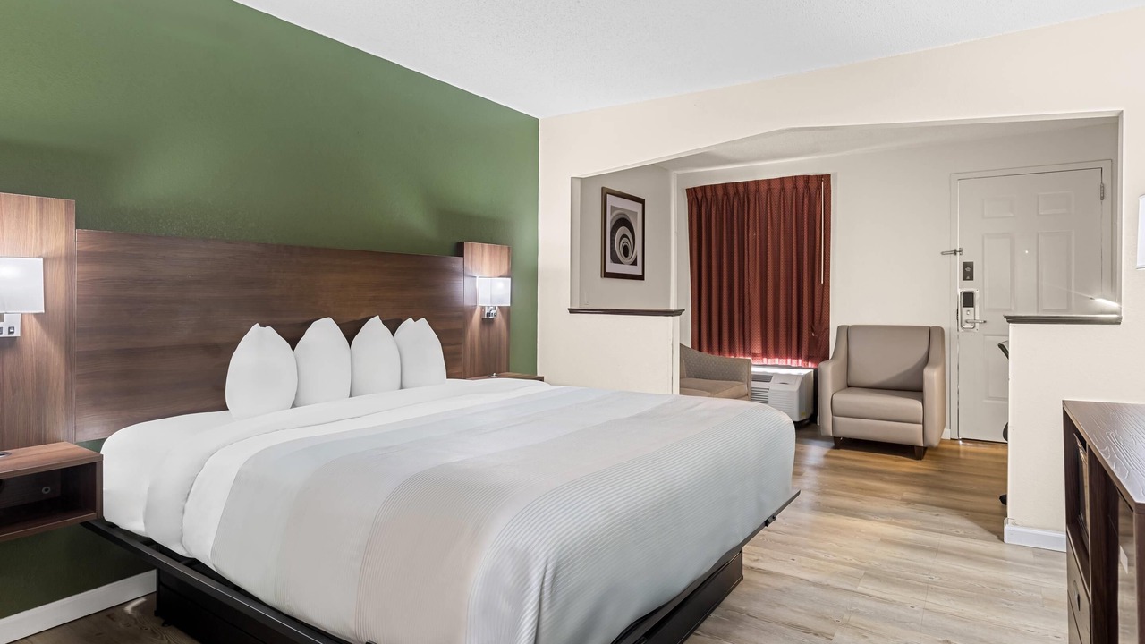 Photo of Bedroom in Port Wentworth