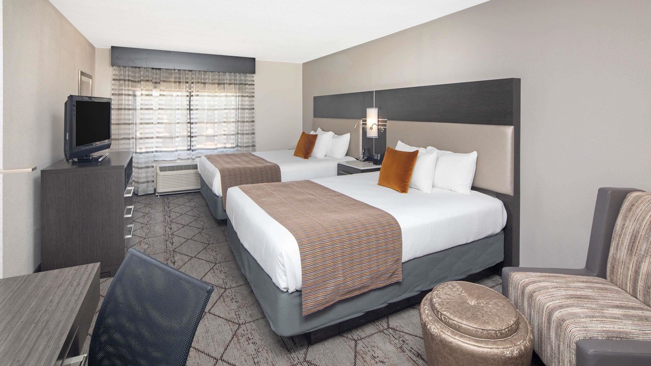 Photo of Bedroom in Greenville - Spartanburg