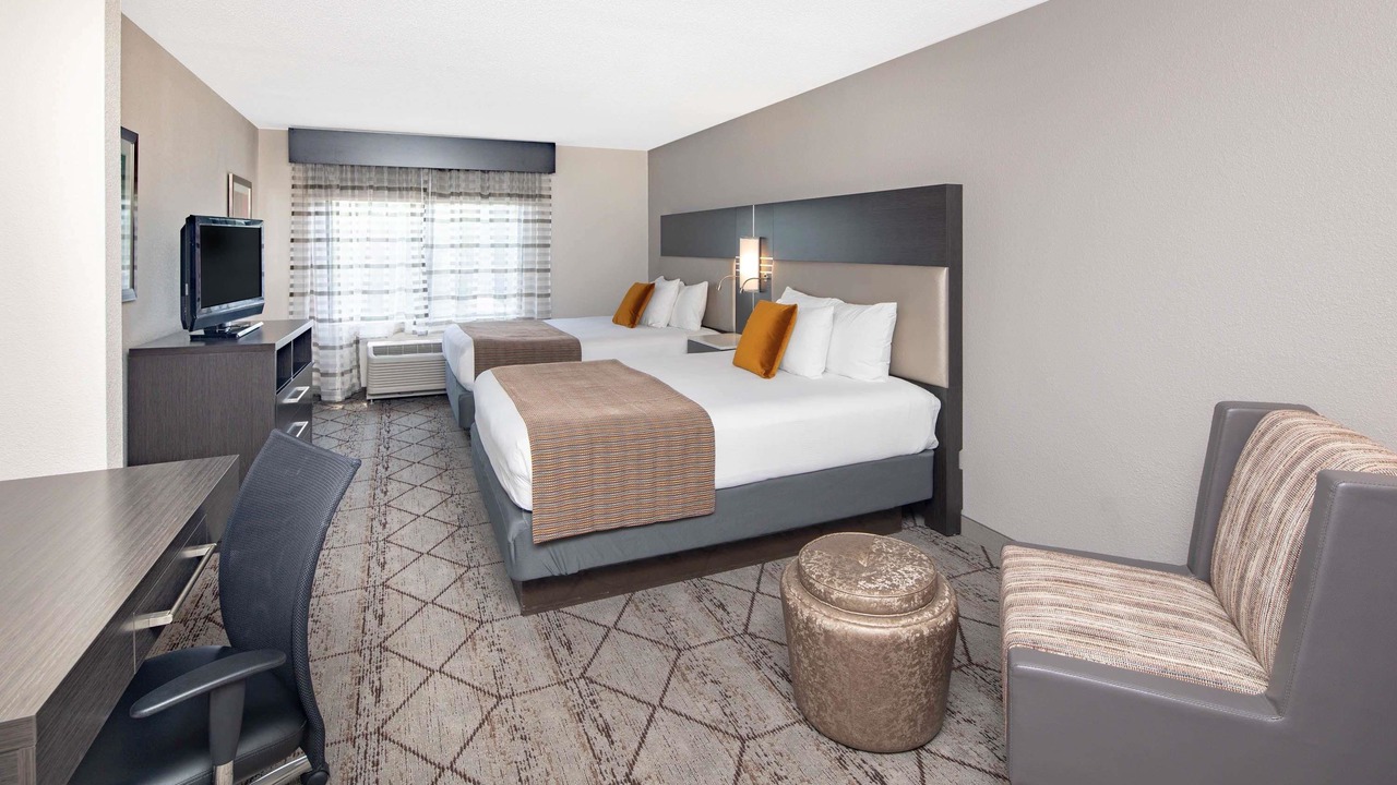 Photo of Bedroom in Greenville - Spartanburg