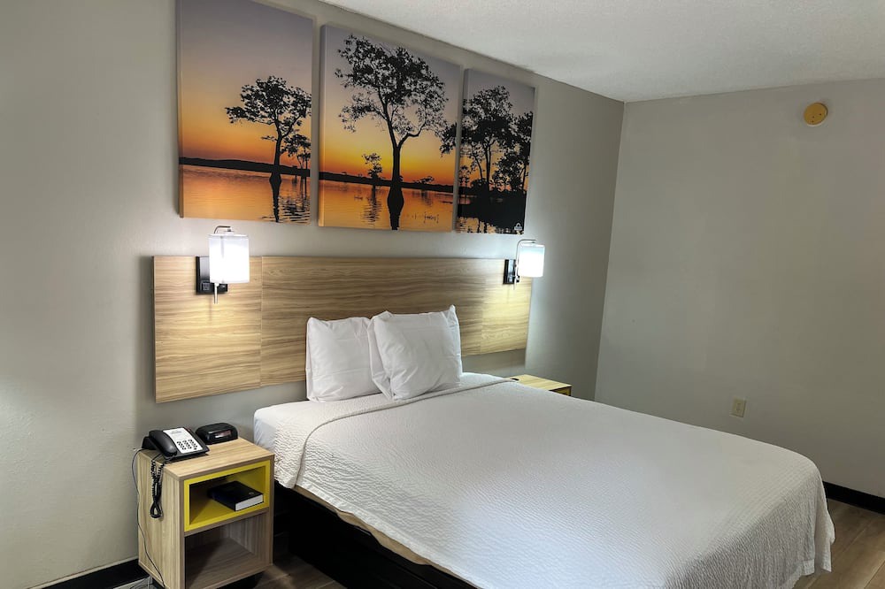 Photo of Bedroom in Blythewood