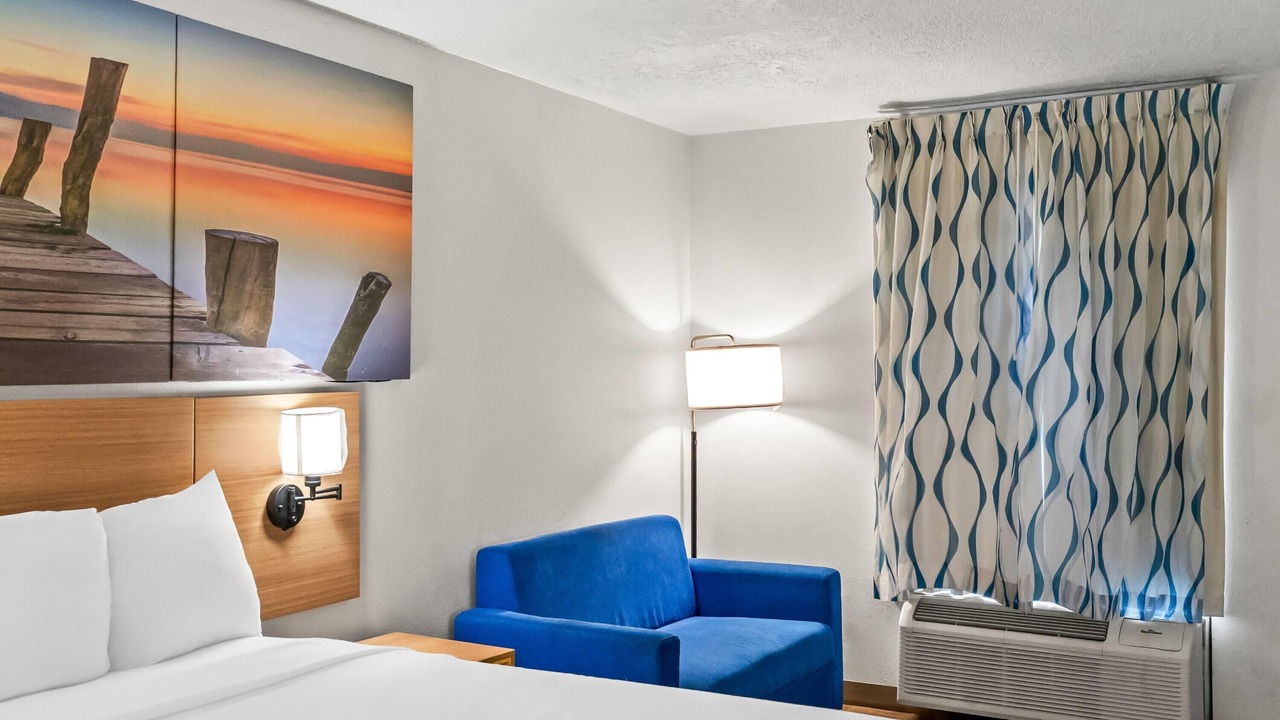 Photo of Bedroom in Seiglers Crossroads