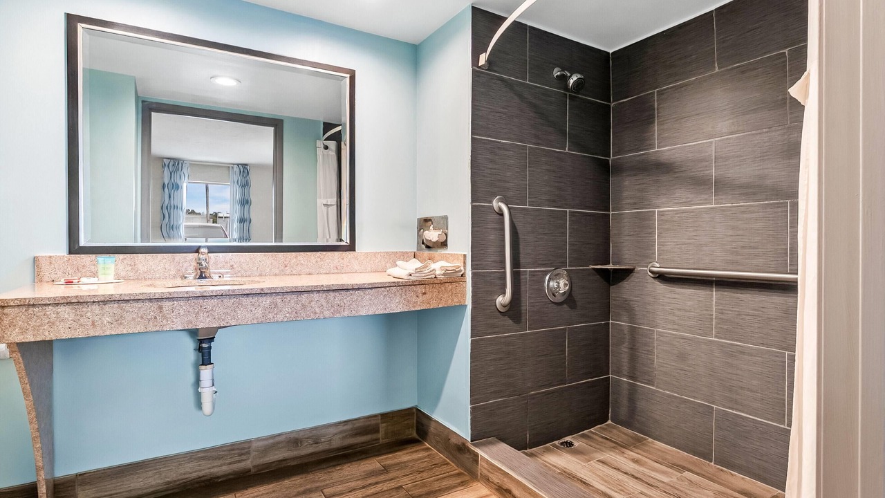 Photo of Bathroom in Seiglers Crossroads