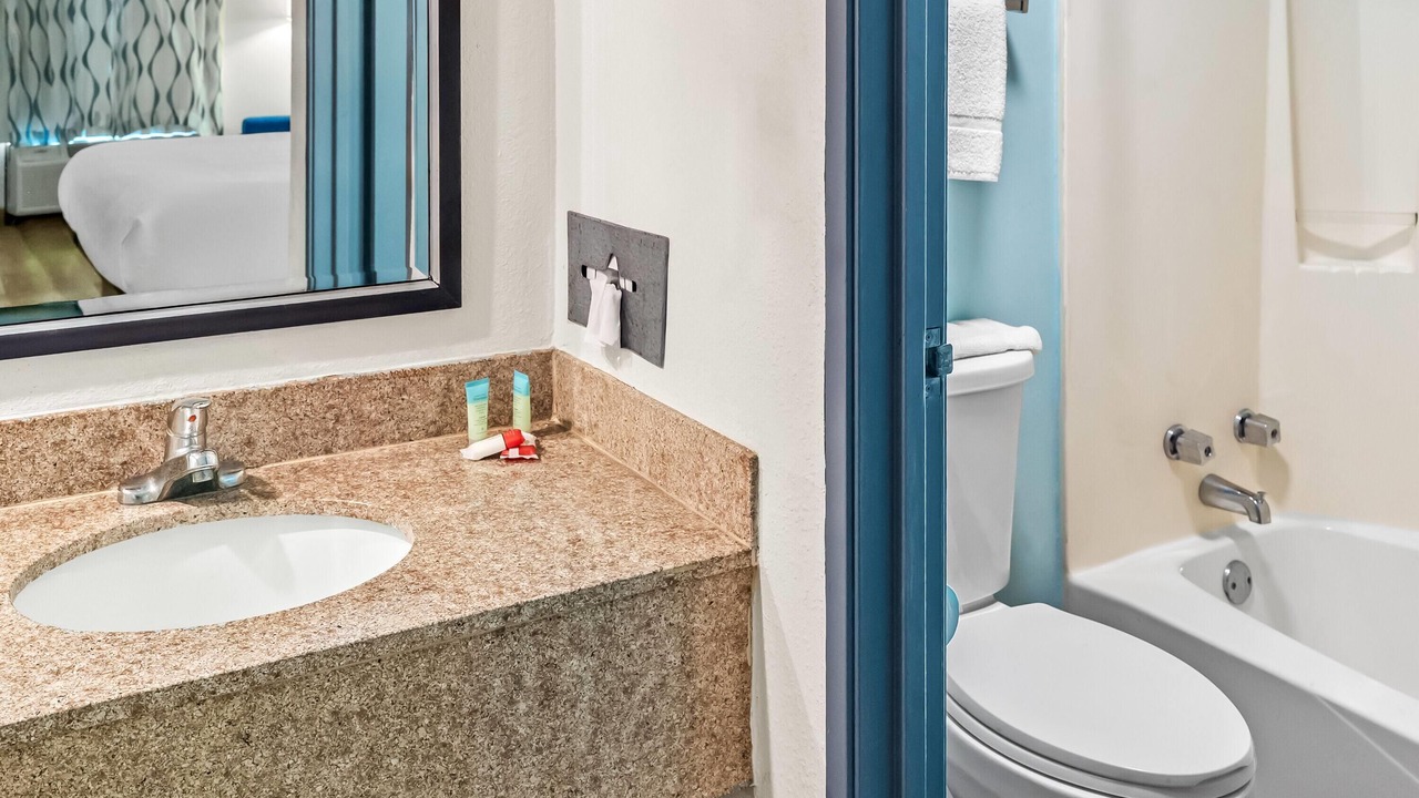 Photo of Bathroom in Seiglers Crossroads