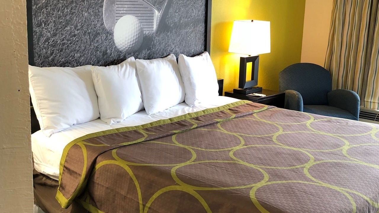 Photo of Bedroom in Augusta
