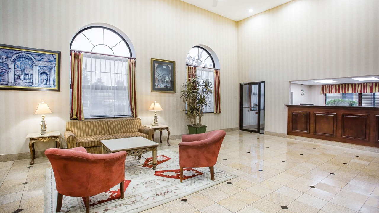 Photo of Livingroom in West Columbia