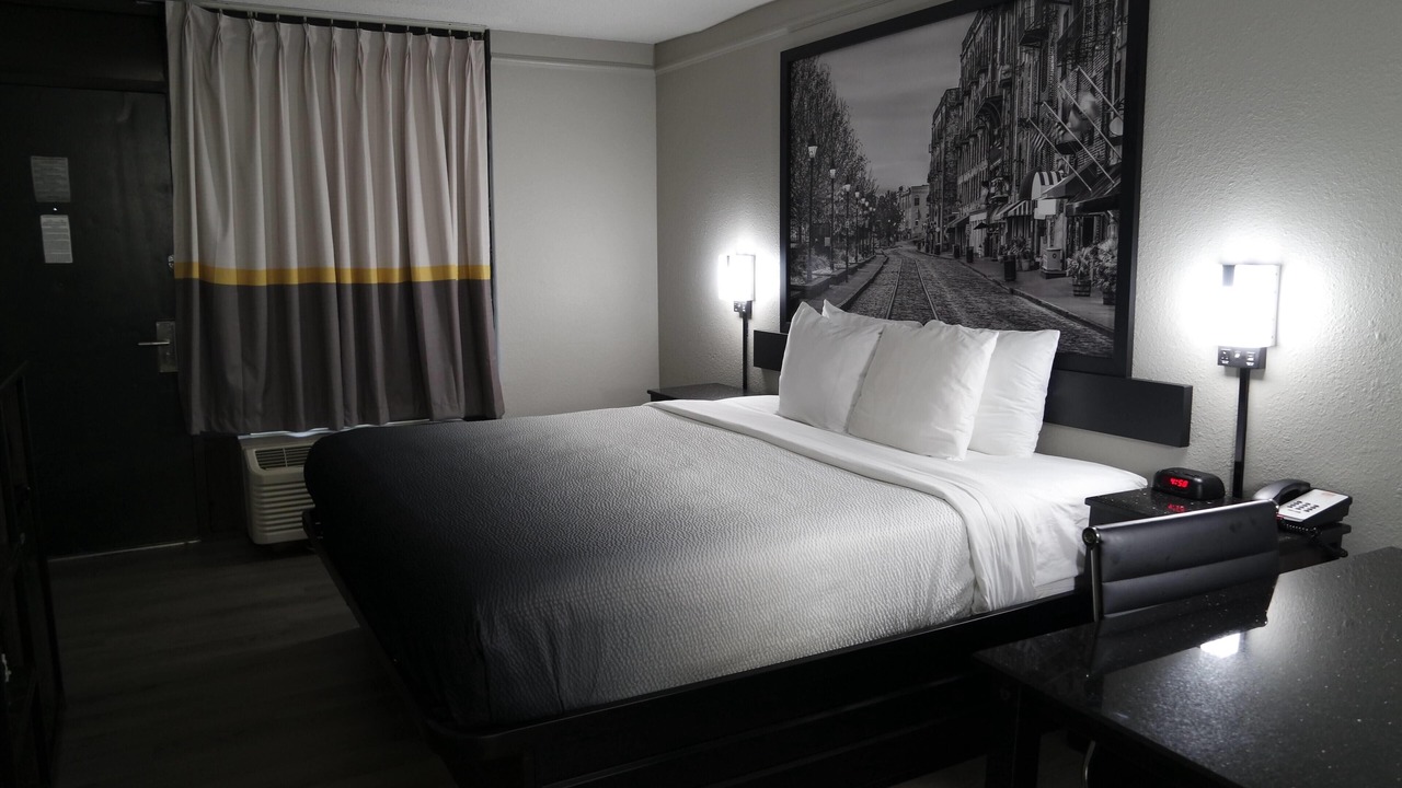 Photo of Bedroom in Fleming