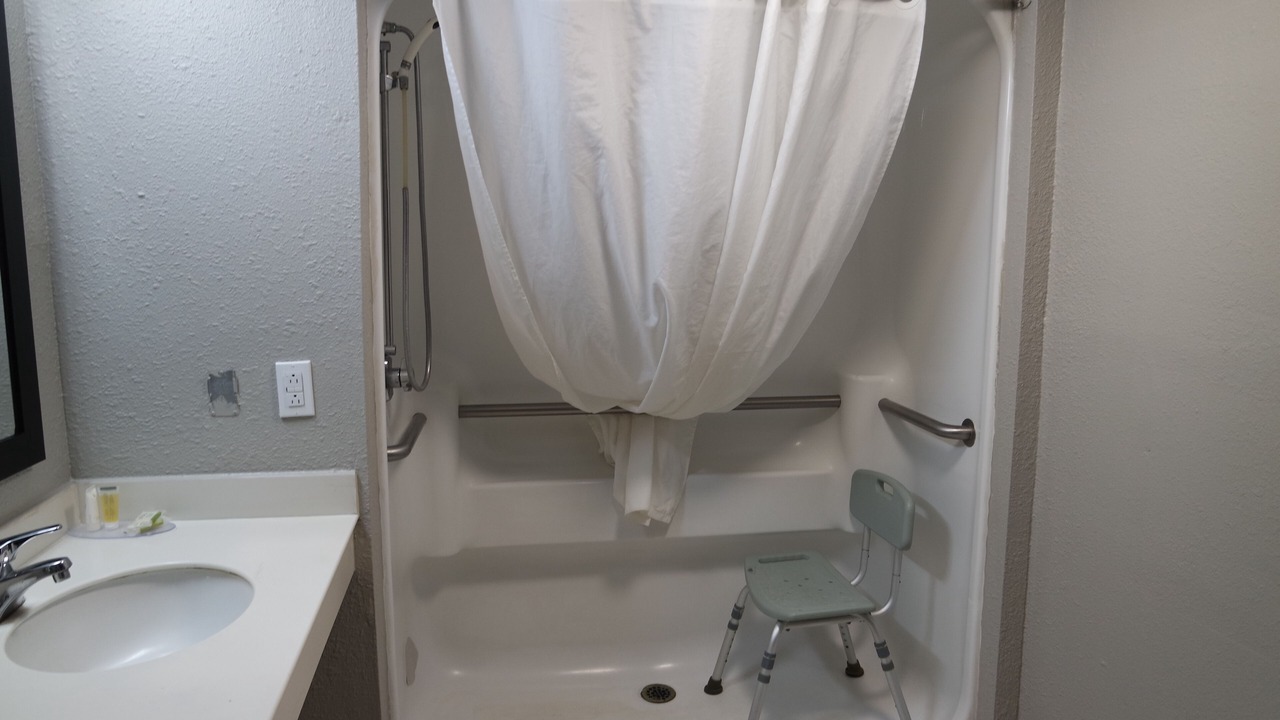 Photo of Bathroom in Fleming