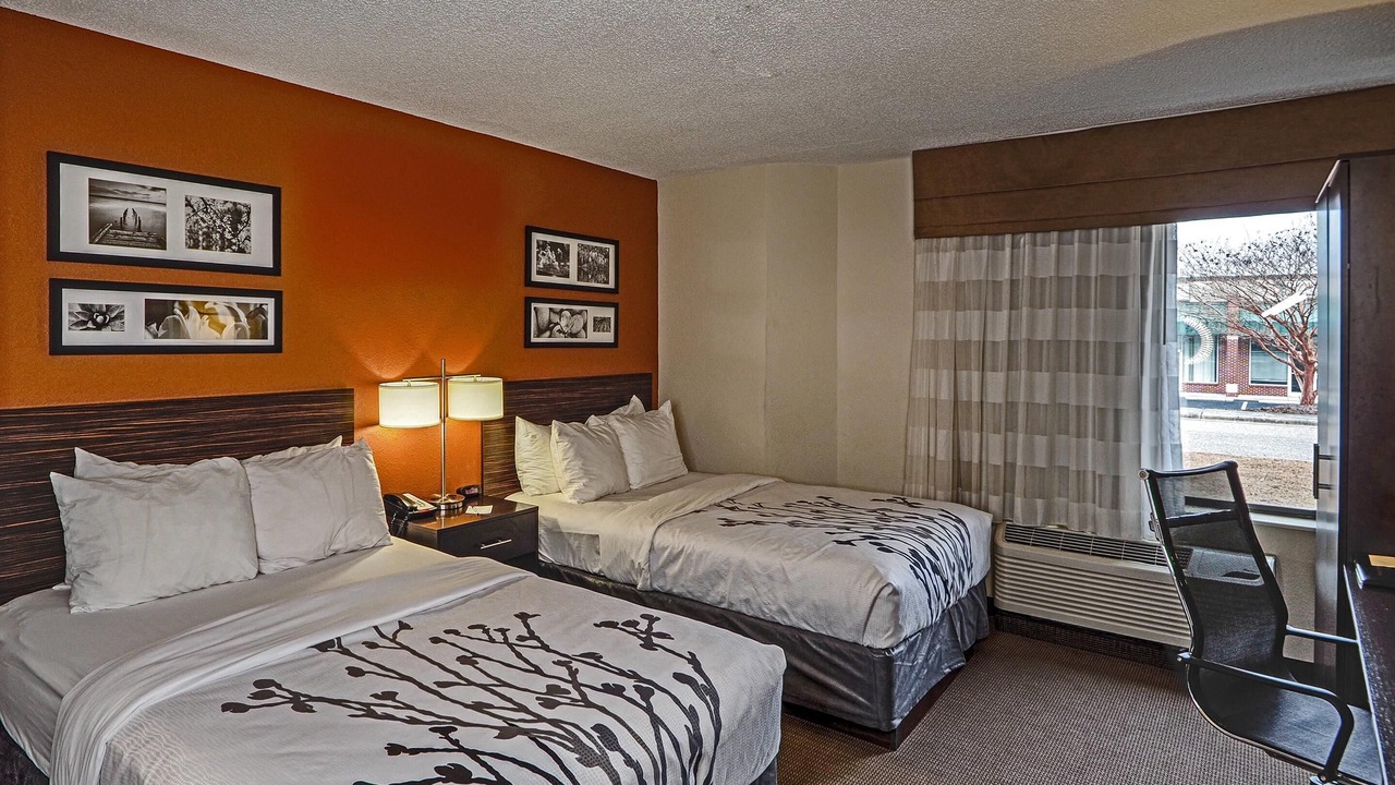 Photo of Bedroom in Pine Forest