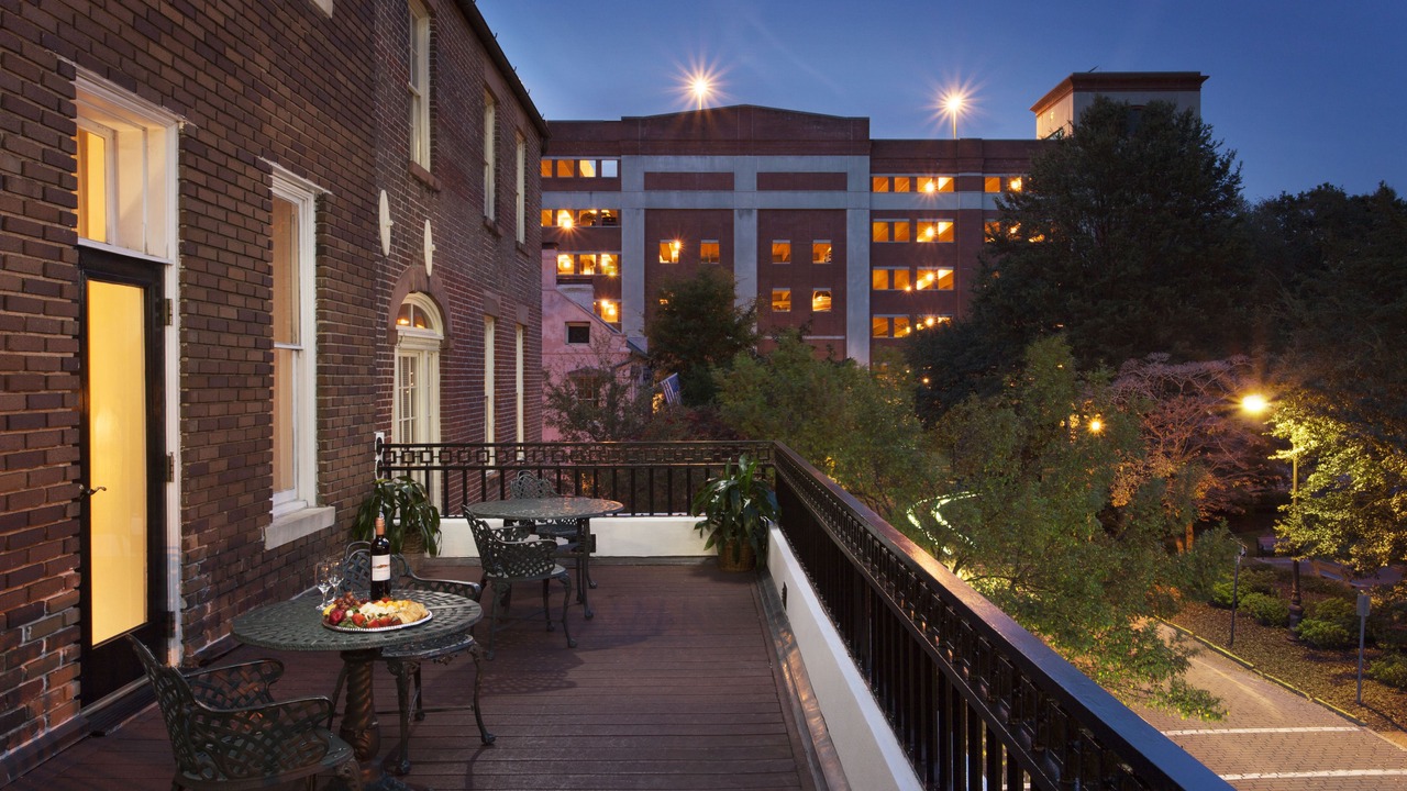 Photo of Patio Balcony in Historic District - North