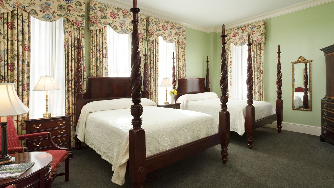 Photo of Bedroom in Historic District - North