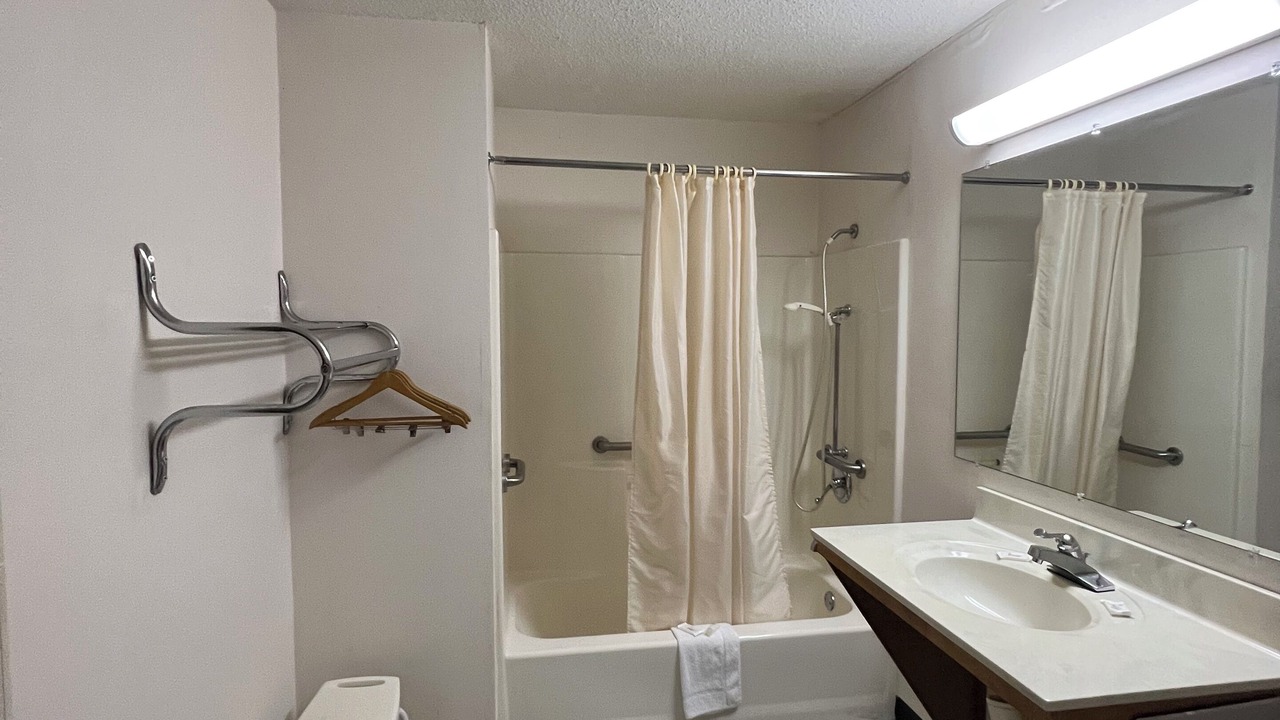 Photo of Bathroom in Metter