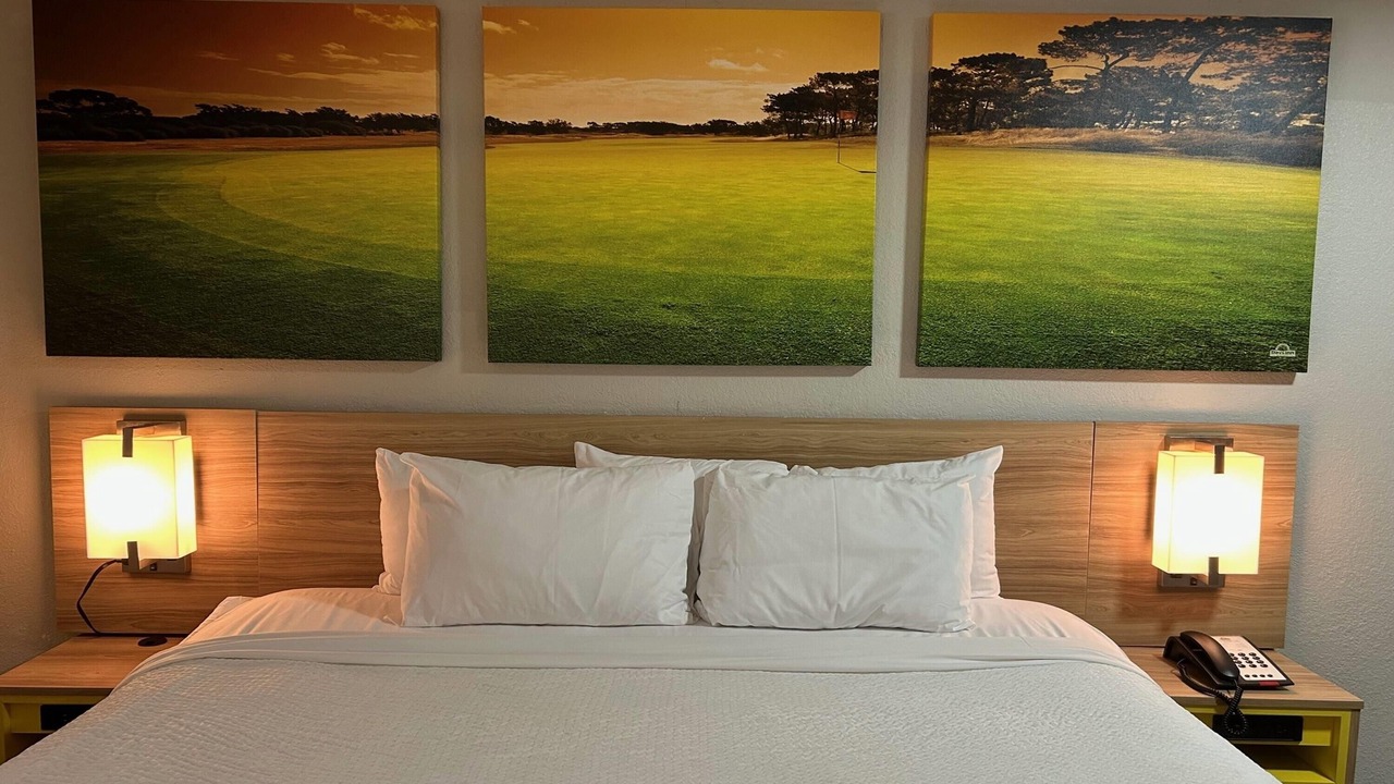 Photo of Bedroom in Gracewood