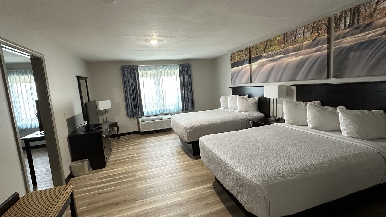 Photo of Bedroom in Miner
