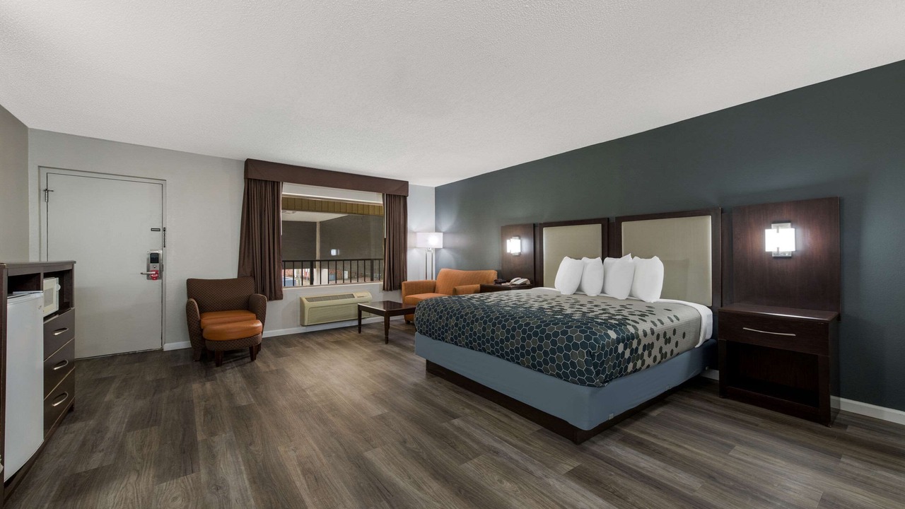 Photo of Bedroom in Cheraw