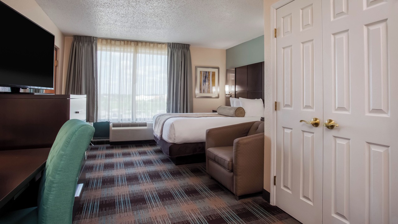 Photo of Bedroom in Airport North