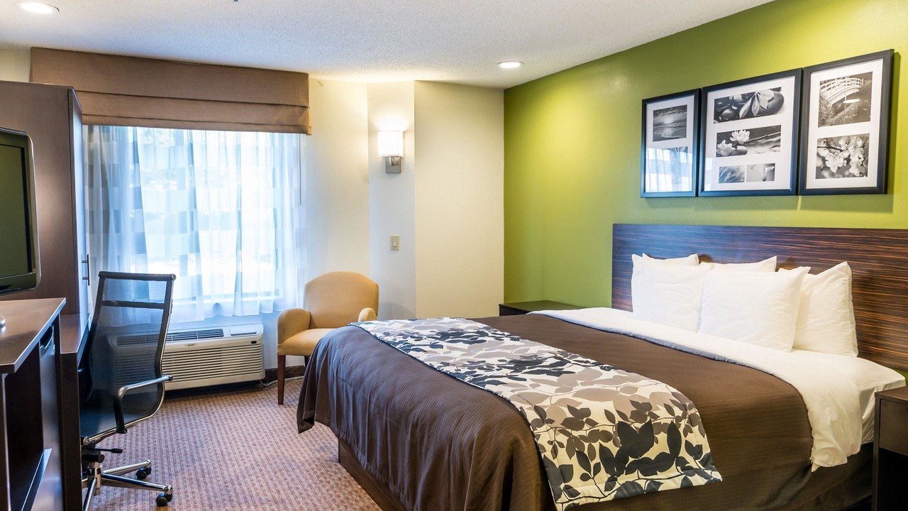 Photo of Bedroom in Seven Oaks