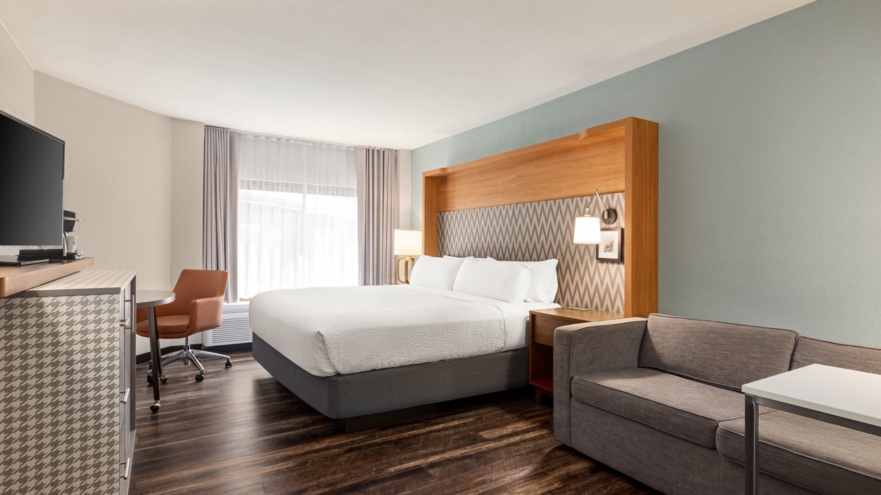 Photo of Bedroom in Airport North