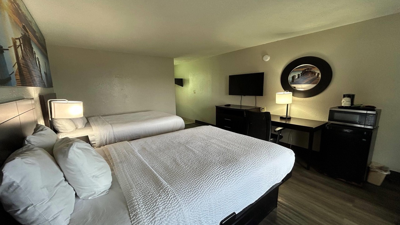 Photo of Bedroom in Garden City