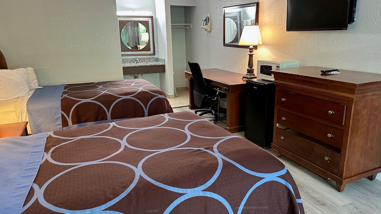 Photo of Bedroom in Northwest Raleigh