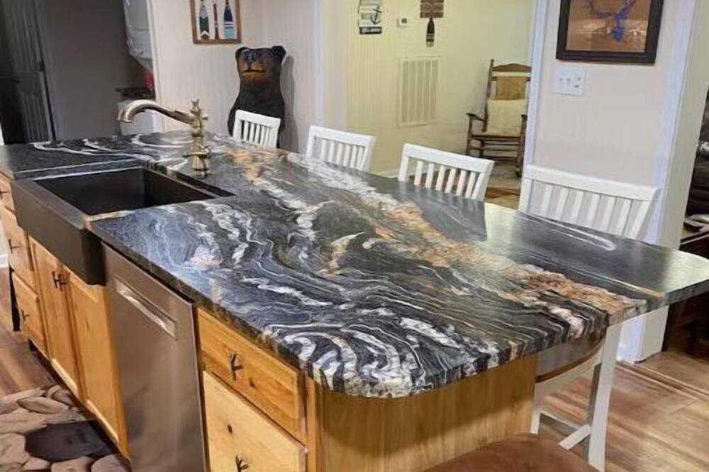Photo of Kitchen in Townville