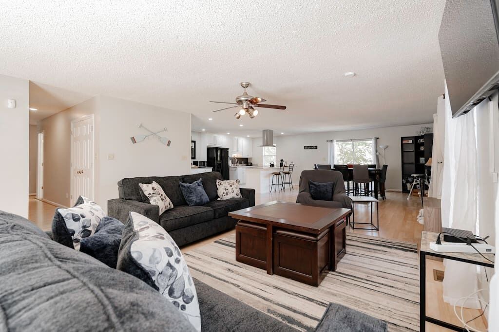 Photo of Livingroom in Chapin