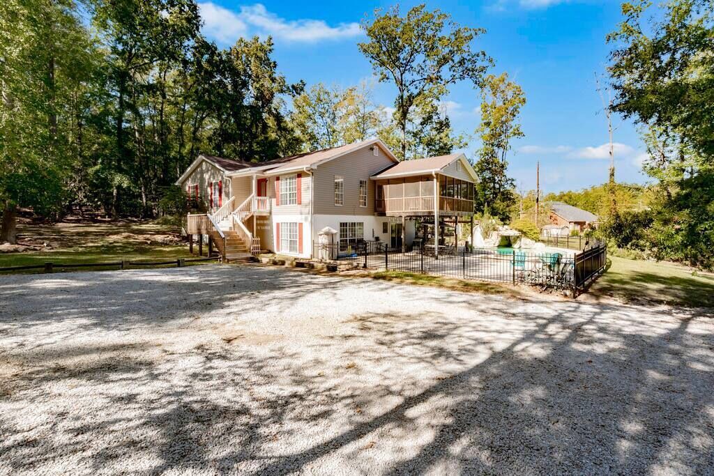 Photo of Outdoor in Chapin