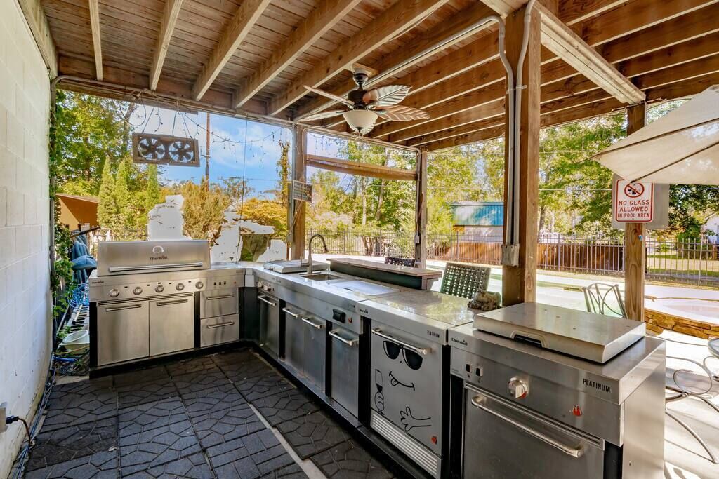 Photo of Kitchen in Chapin