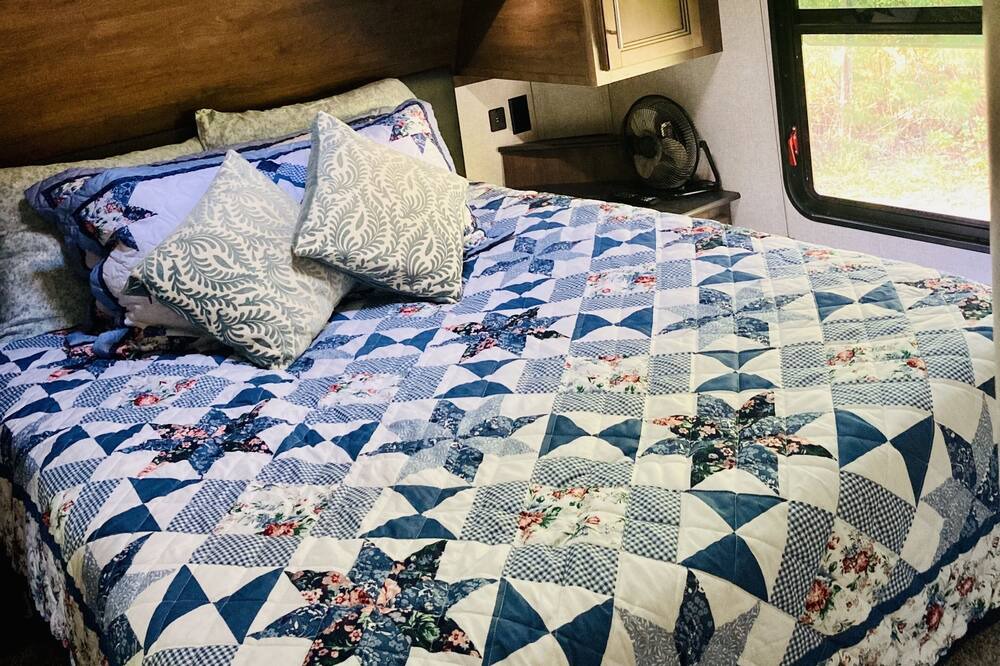 Photo of Bedroom in Fleming