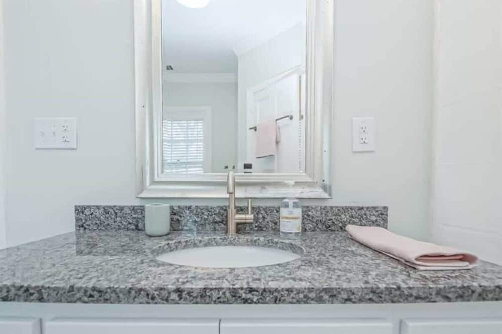 Photo of Bathroom in Olde Town Augusta