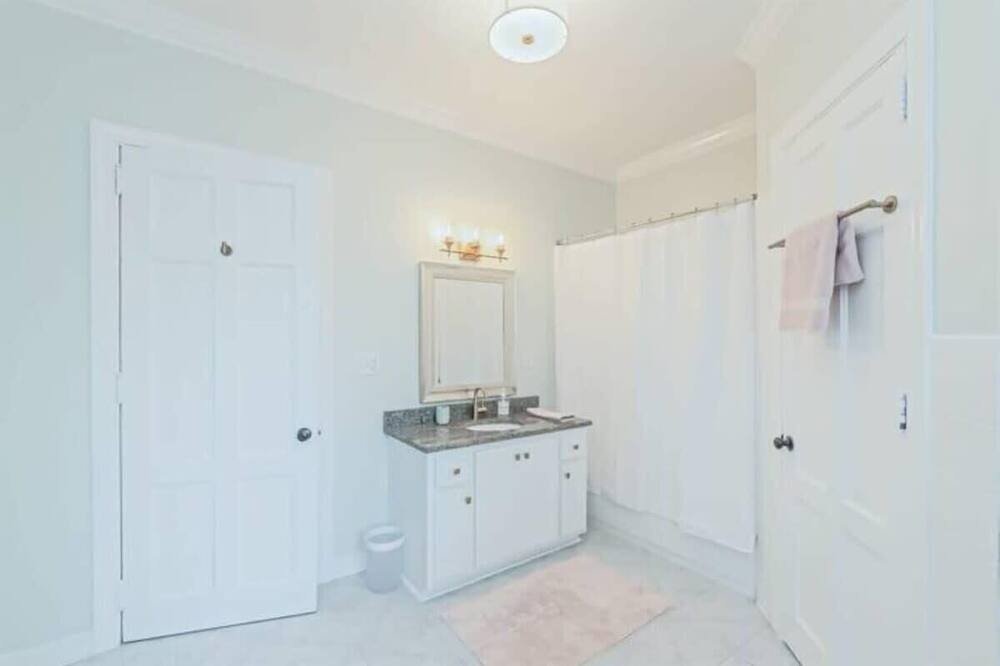 Photo of Bathroom in Olde Town Augusta
