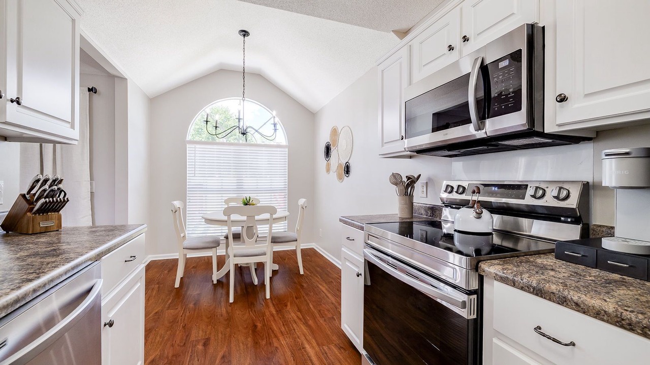 Photo of Kitchen in Pooler