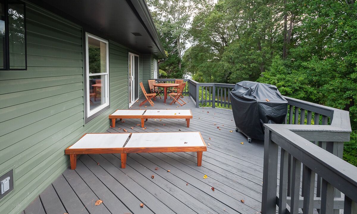 Photo of Outdoor in Seneca
